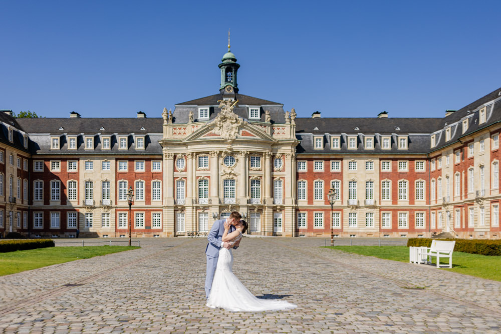 Hochzeitsfotos Muenster Schloss Paarshooting